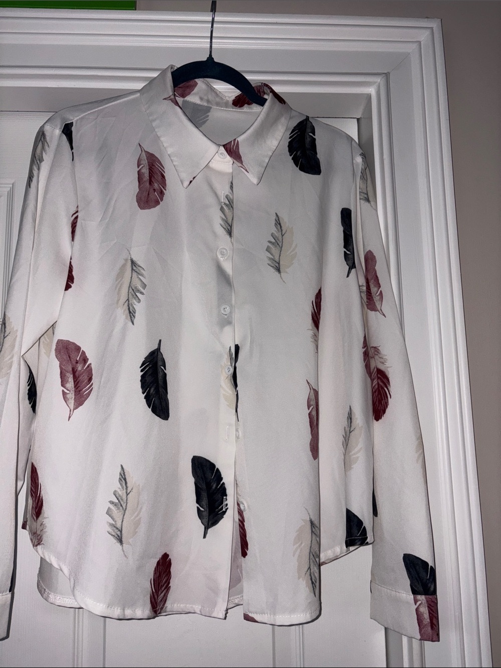 White Feather-Print Long-Sleeve women’s shirt